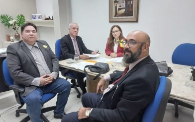 Vitória da categoria! Sindsemppe se reúne com SubInstitucional para tratar da regulação das promoções